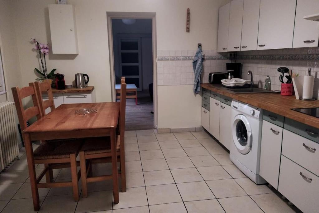 Maison Agreable Avec Stationnement Privatif Angoulême Dış mekan fotoğraf